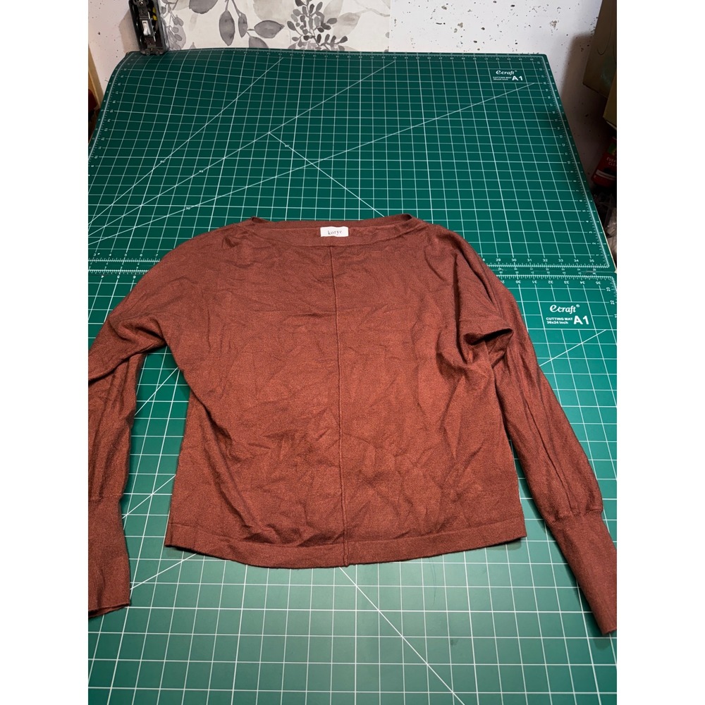 Korye Womens Rust Brown Boat Neck Center Seam Knit Sweater Top RN 105243